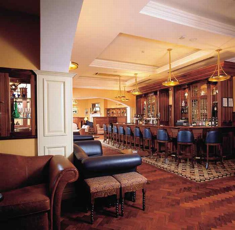 红牛莫兰酒店 都柏林 餐厅 照片